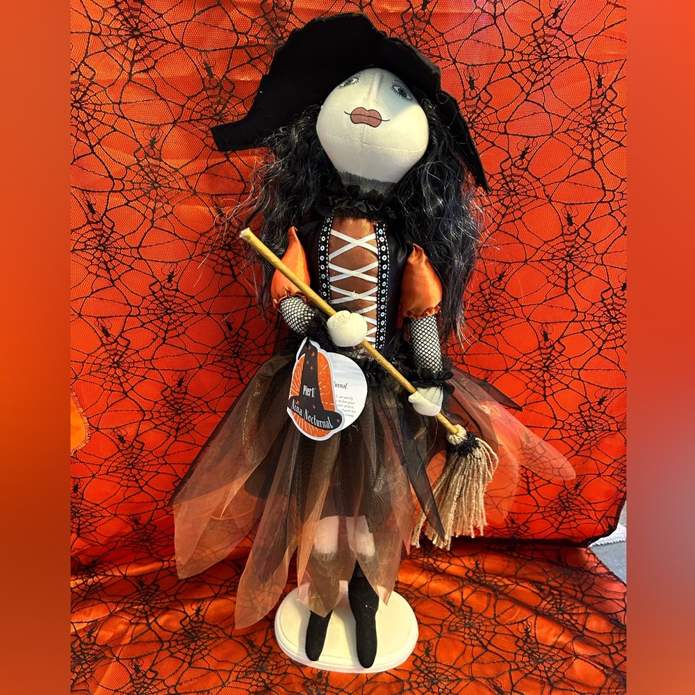 Pier 1 Nina Nocturnal witch, large witch, Halloween decor